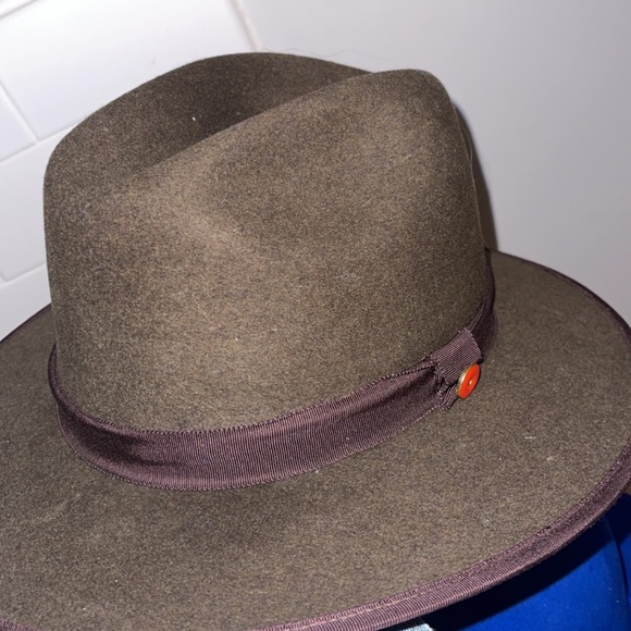 Queen Keith and James hats main image 6
